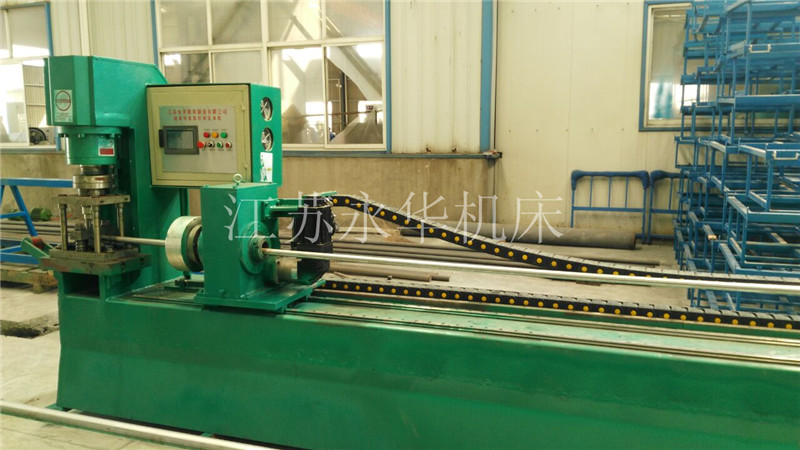 超前導(dǎo)管數(shù)控沖孔沖機(jī)